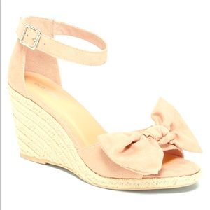 🆕Old Navy Sueded Bow-Tie Espadrille Wedge sz8